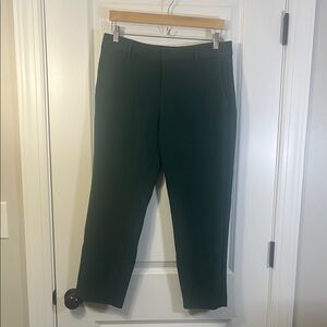 Dark green mid rise straight leg Old Navy pants size 6